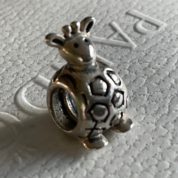 Pandora cham giraffe - Picture 2 of 4